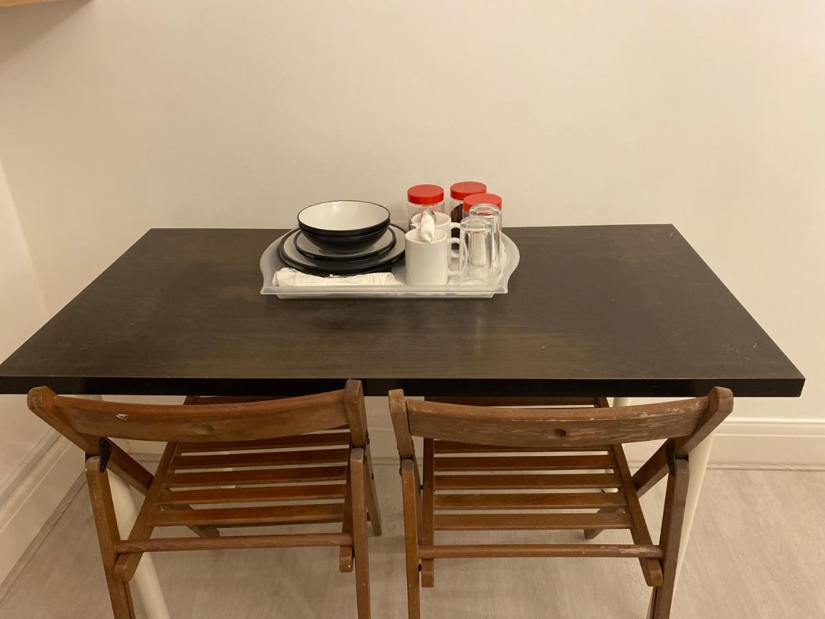 London Rooms With Free Parking 134 Edgware Екстер'єр фото